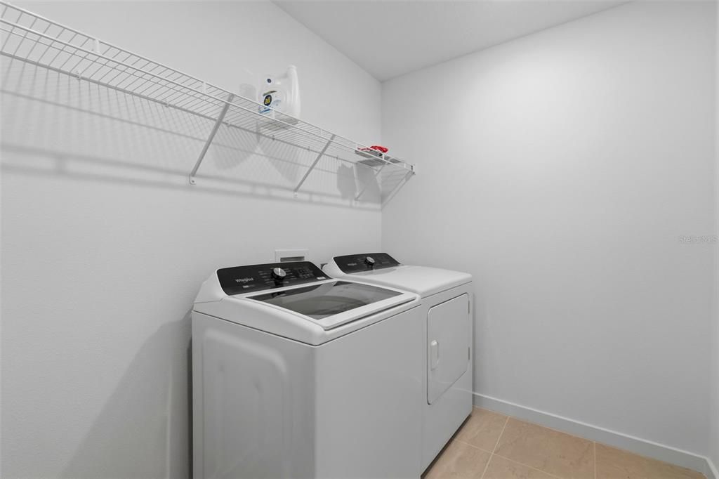 В аренду: $3,250 (5 спален, 3 ванн, 2615 Квадратных фут)