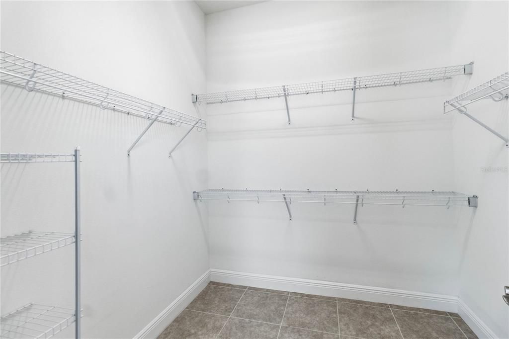 В аренду: $2,900 (3 спален, 2 ванн, 1118 Квадратных фут)