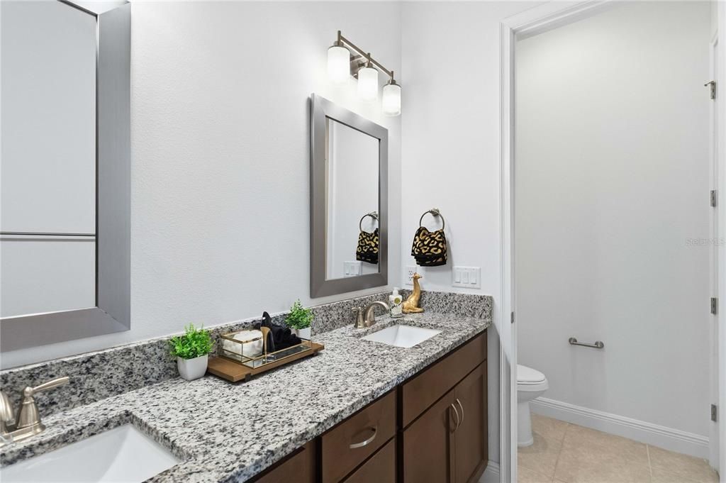 В аренду: $2,900 (3 спален, 2 ванн, 1118 Квадратных фут)