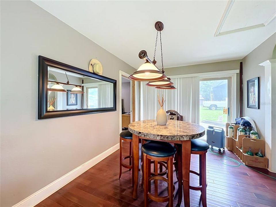 For Sale: $449,000 (3 beds, 3 baths, 1912 Square Feet)