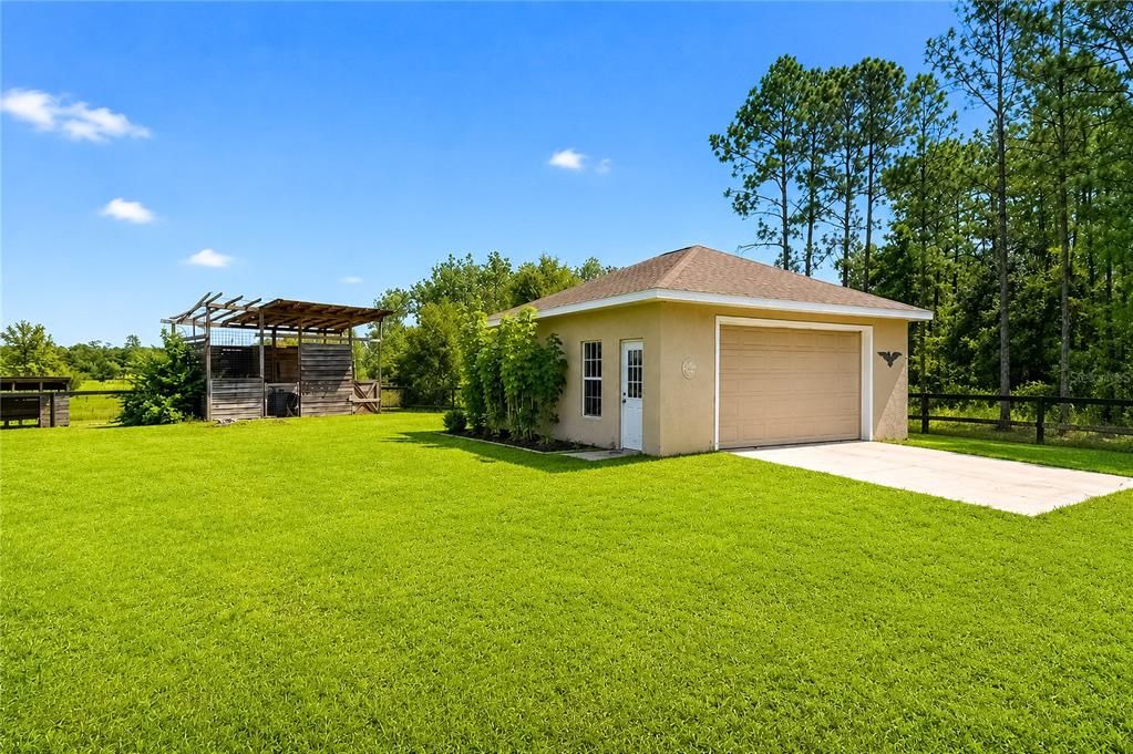 For Sale: $725,000 (3 beds, 2 baths, 2384 Square Feet)