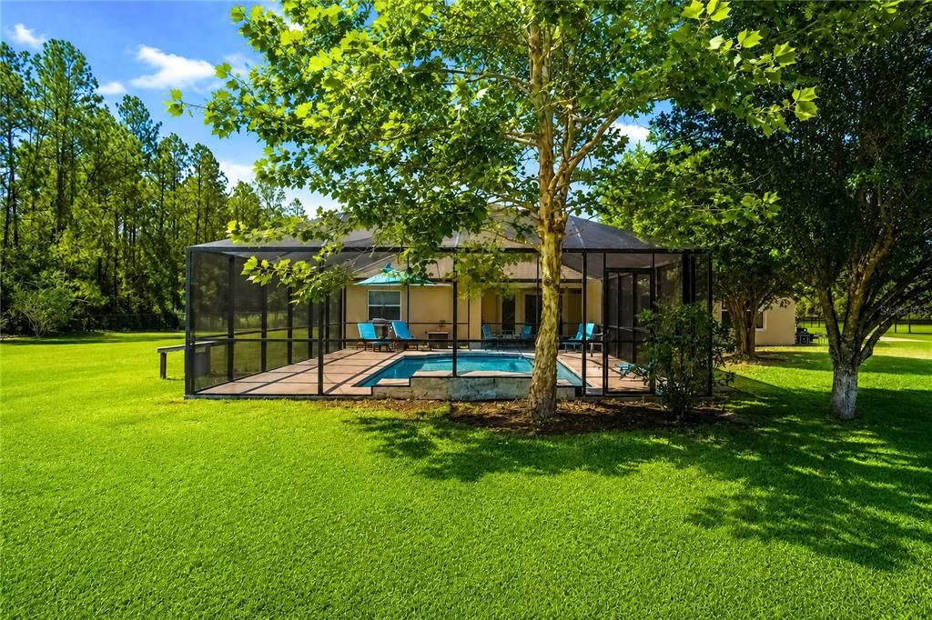 For Sale: $725,000 (3 beds, 2 baths, 2384 Square Feet)