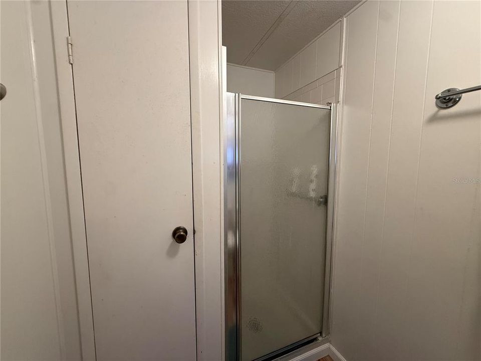 На продажу: $79,000 (2 спален, 2 ванн, 1064 Квадратных фут)