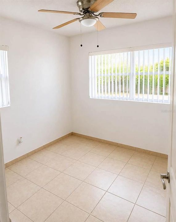 На продажу: $385,000 (3 спален, 2 ванн, 1186 Квадратных фут)