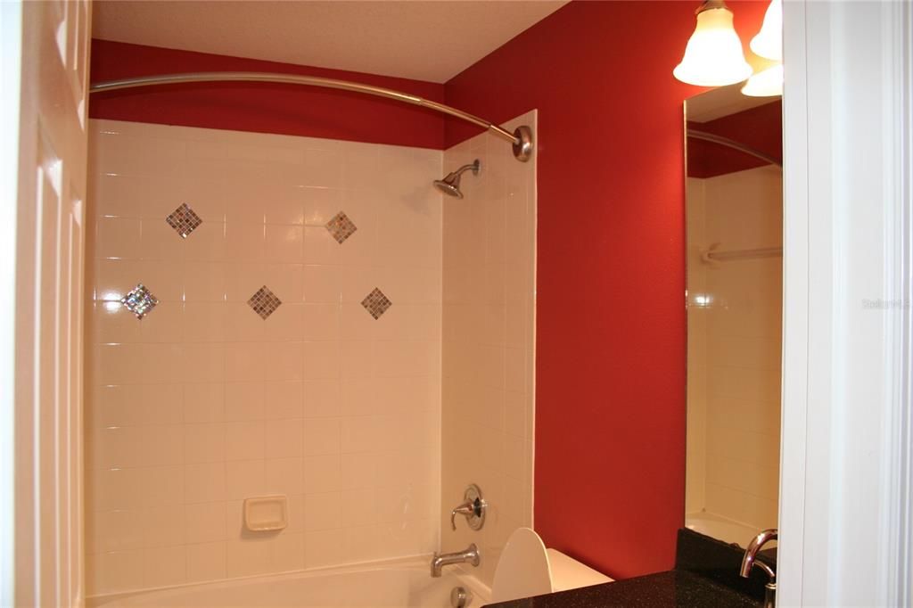 В аренду: $2,400 (3 спален, 2 ванн, 1601 Квадратных фут)