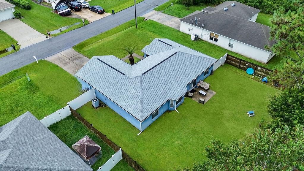 На продажу: $305,000 (3 спален, 2 ванн, 1380 Квадратных фут)