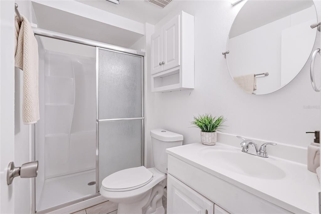 На продажу: $359,900 (3 спален, 2 ванн, 1221 Квадратных фут)