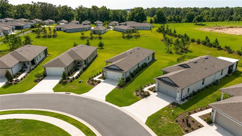 На продажу: $333,900 (2 спален, 2 ванн, 1433 Квадратных фут)