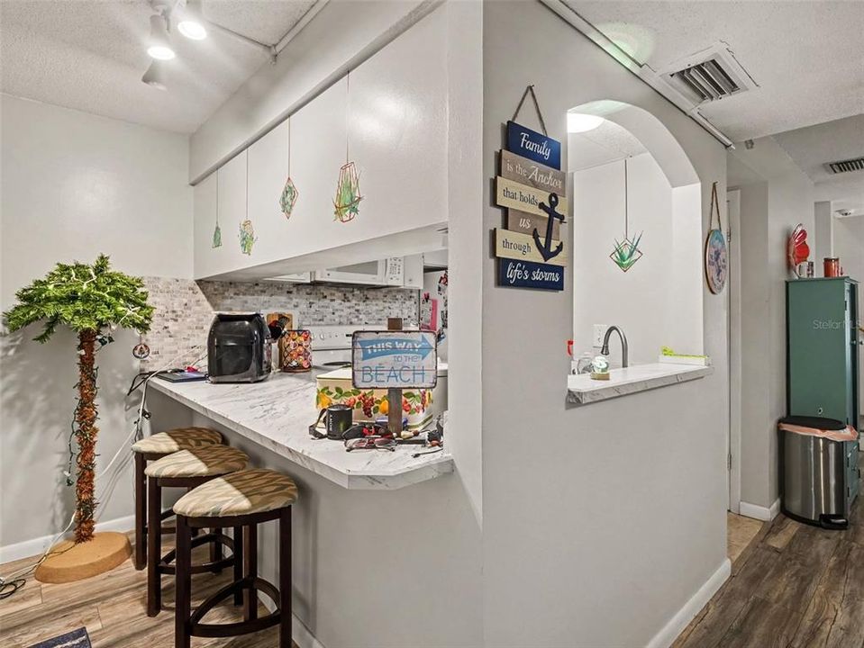En Venta: $170,000 (3 camas, 2 baños, 1408 Pies cuadrados)