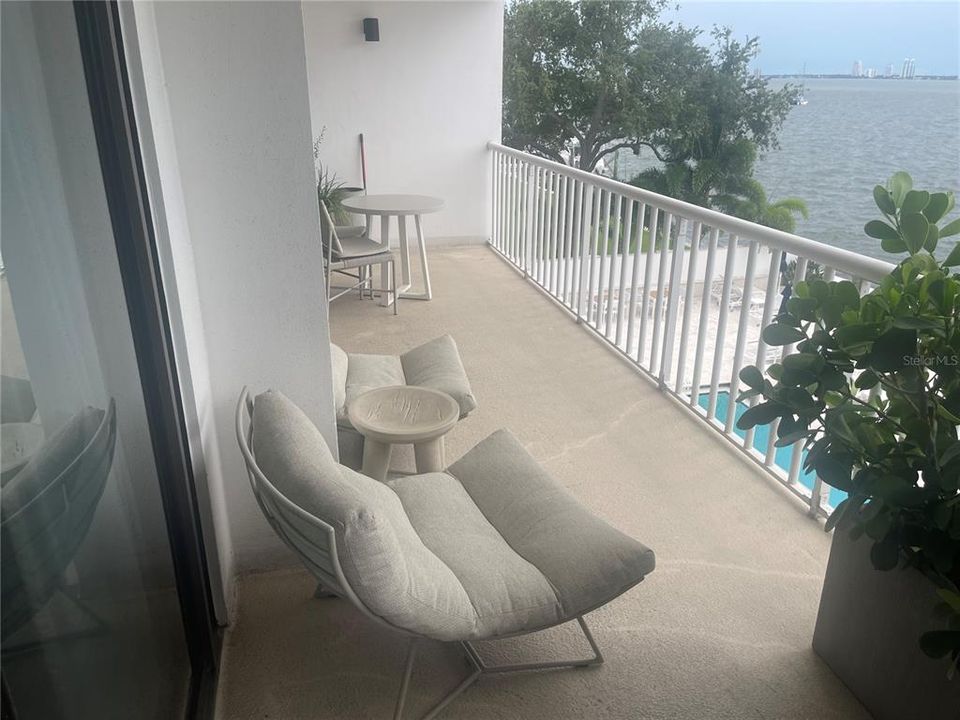 For Rent: $8,000 (2 beds, 2 baths, 1592 Square Feet)