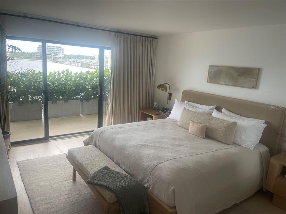 For Rent: $8,000 (2 beds, 2 baths, 1592 Square Feet)