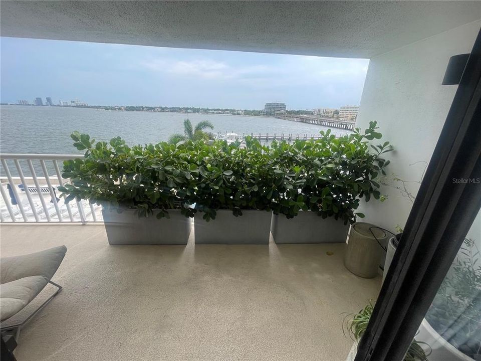 For Rent: $8,000 (2 beds, 2 baths, 1592 Square Feet)