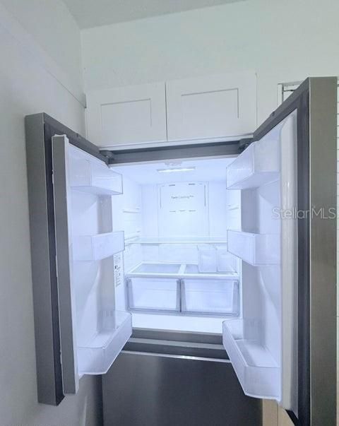 На продажу: $157,000 (0 спален, 1 ванн, 389 Квадратных фут)