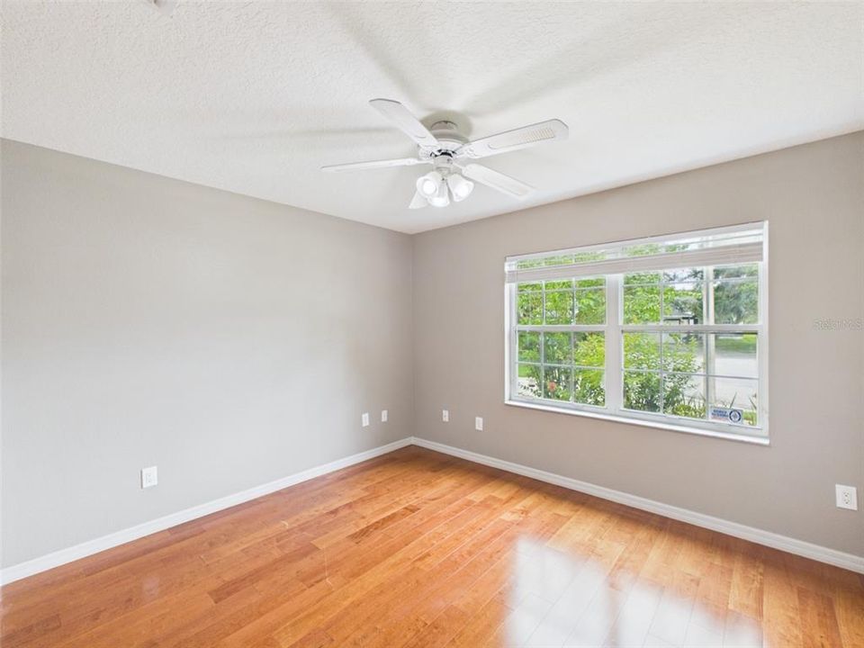 En Venta: $342,900 (3 camas, 2 baños, 1721 Pies cuadrados)