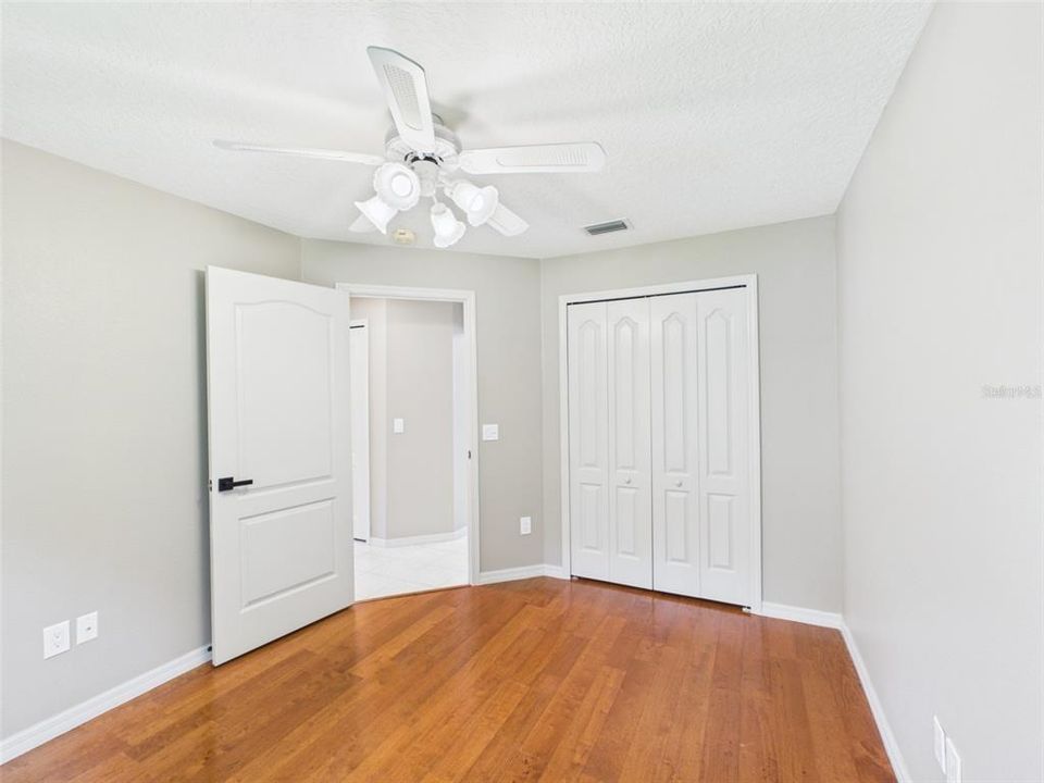 En Venta: $342,900 (3 camas, 2 baños, 1721 Pies cuadrados)