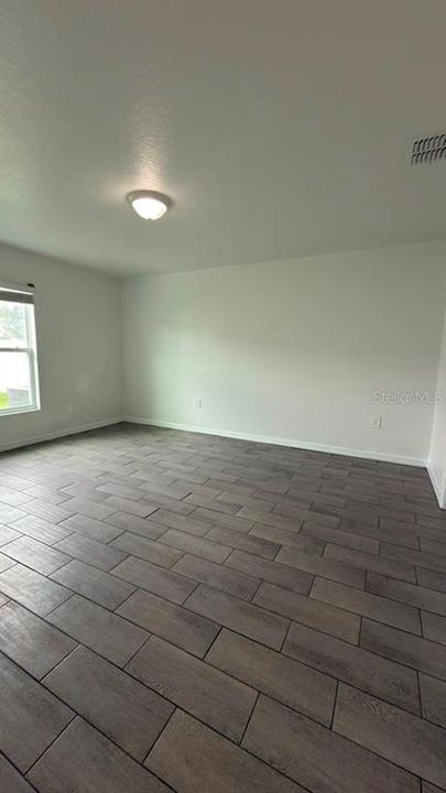 В аренду: $2,100 (3 спален, 2 ванн, 1555 Квадратных фут)