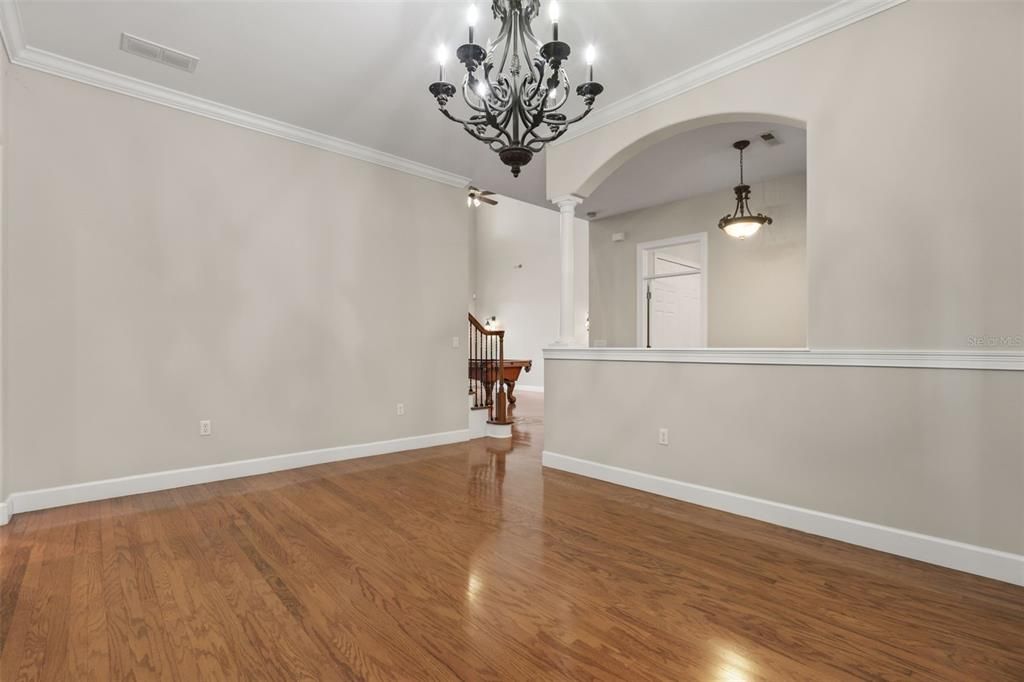В аренду: $5,900 (6 спален, 3 ванн, 4463 Квадратных фут)