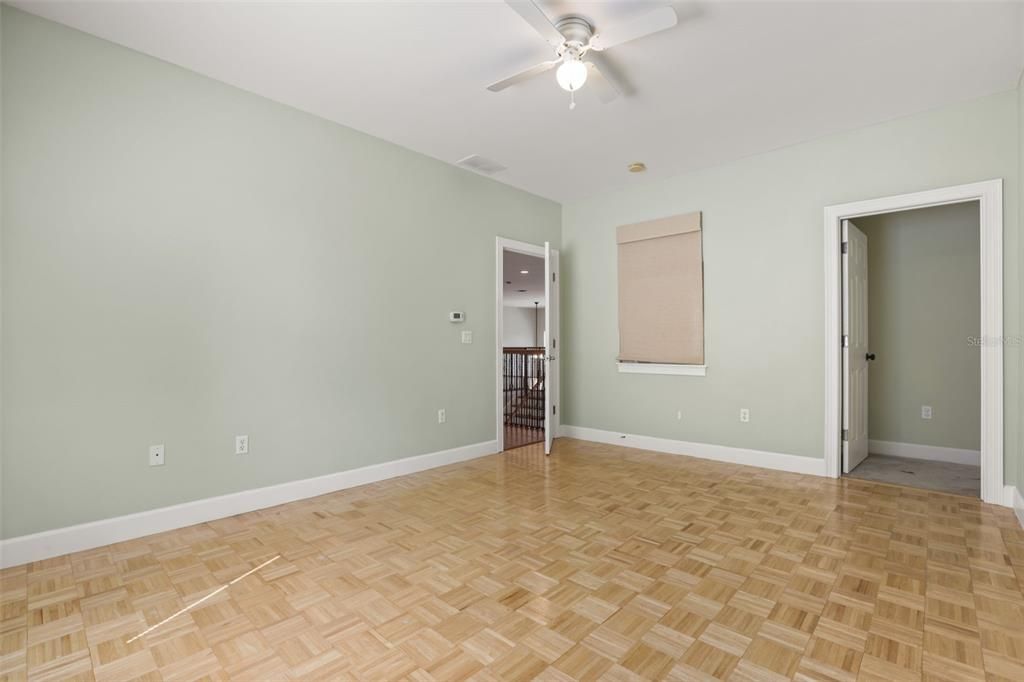 В аренду: $5,900 (6 спален, 3 ванн, 4463 Квадратных фут)