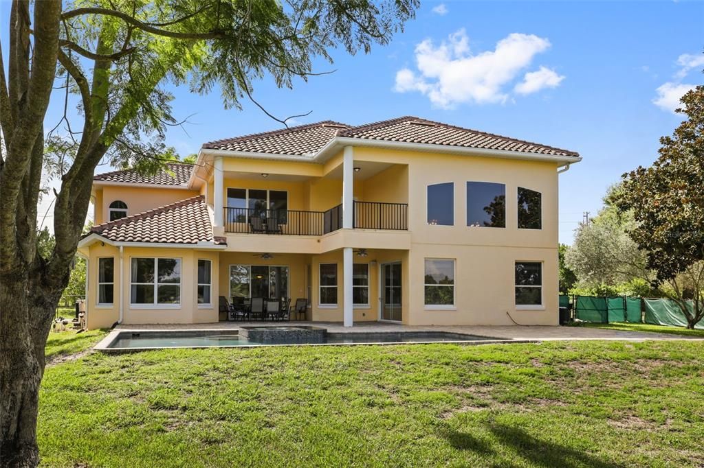 В аренду: $5,900 (6 спален, 3 ванн, 4463 Квадратных фут)
