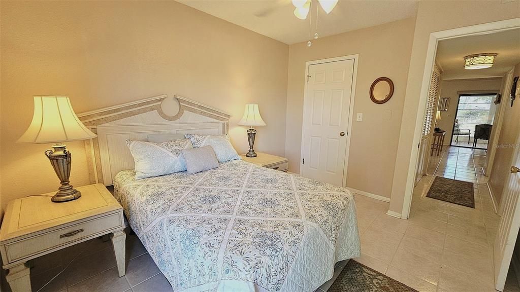 For Rent: $1,625 (2 beds, 2 baths, 993 Square Feet)