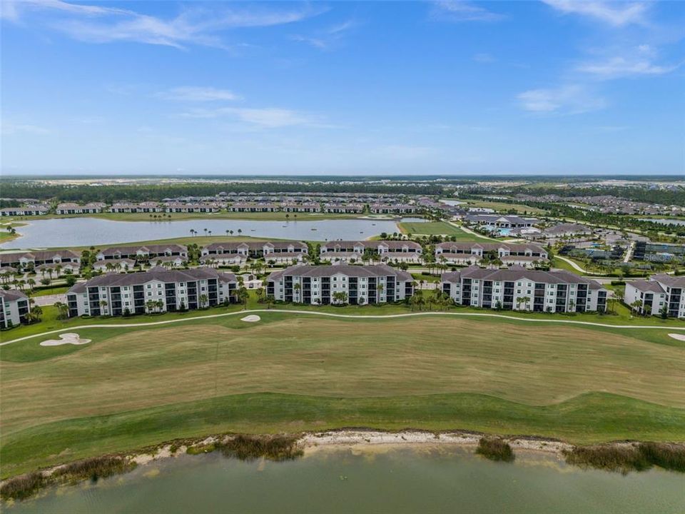 На продажу: $279,000 (2 спален, 2 ванн, 1407 Квадратных фут)
