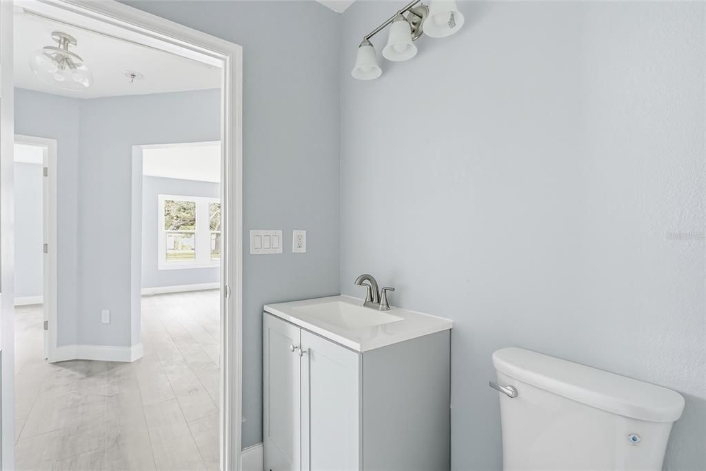 En Venta: $329,900 (3 camas, 2 baños, 1306 Pies cuadrados)