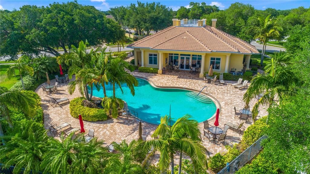 На продажу: $349,900 (4 спален, 3 ванн, 2035 Квадратных фут)