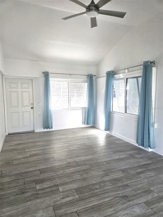 En Renta: $1,500 (2 camas, 1 baños, 880 Pies cuadrados)