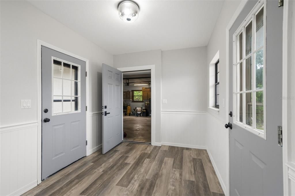 Active With Contract: $559,900 (5 beds, 3 baths, 3631 Square Feet)