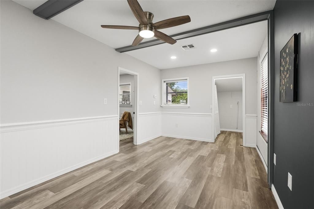 Active With Contract: $559,900 (5 beds, 3 baths, 3631 Square Feet)