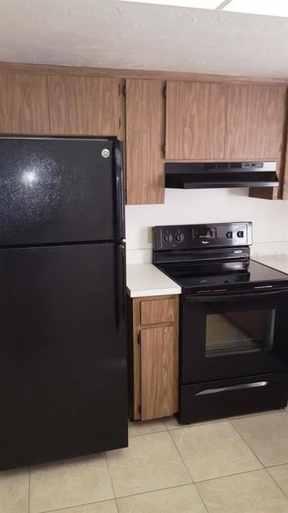 В аренду: $1,350 (1 спален, 1 ванн, 815 Квадратных фут)