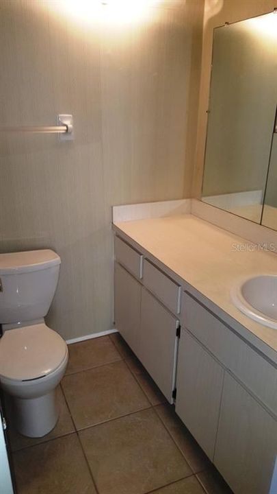 В аренду: $1,350 (1 спален, 1 ванн, 815 Квадратных фут)