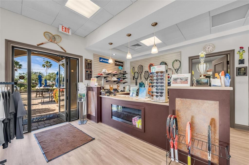 For Sale: $338,000 (2 beds, 2 baths, 1525 Square Feet)