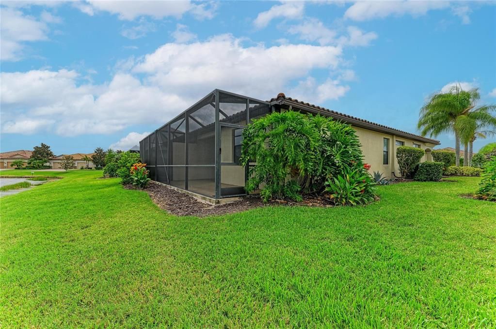 For Sale: $338,000 (2 beds, 2 baths, 1525 Square Feet)