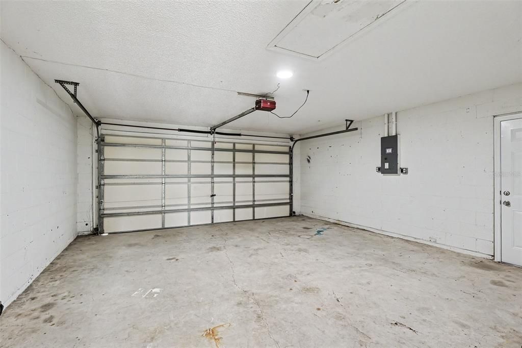 На продажу: $309,900 (4 спален, 2 ванн, 1418 Квадратных фут)