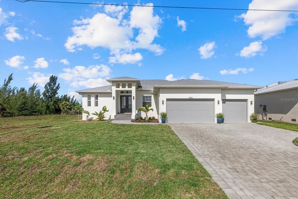 На продажу: $620,000 (3 спален, 3 ванн, 2208 Квадратных фут)