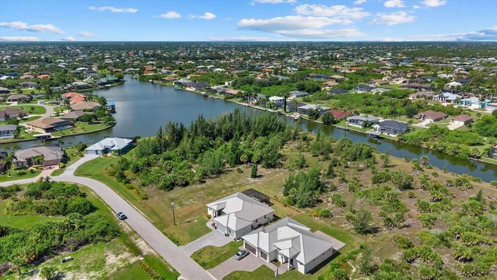 На продажу: $620,000 (3 спален, 3 ванн, 2208 Квадратных фут)