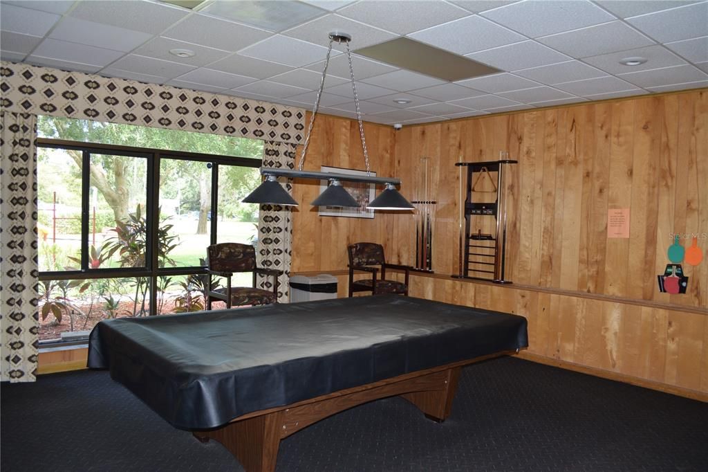For Sale: $215,000 (2 beds, 2 baths, 1230 Square Feet)