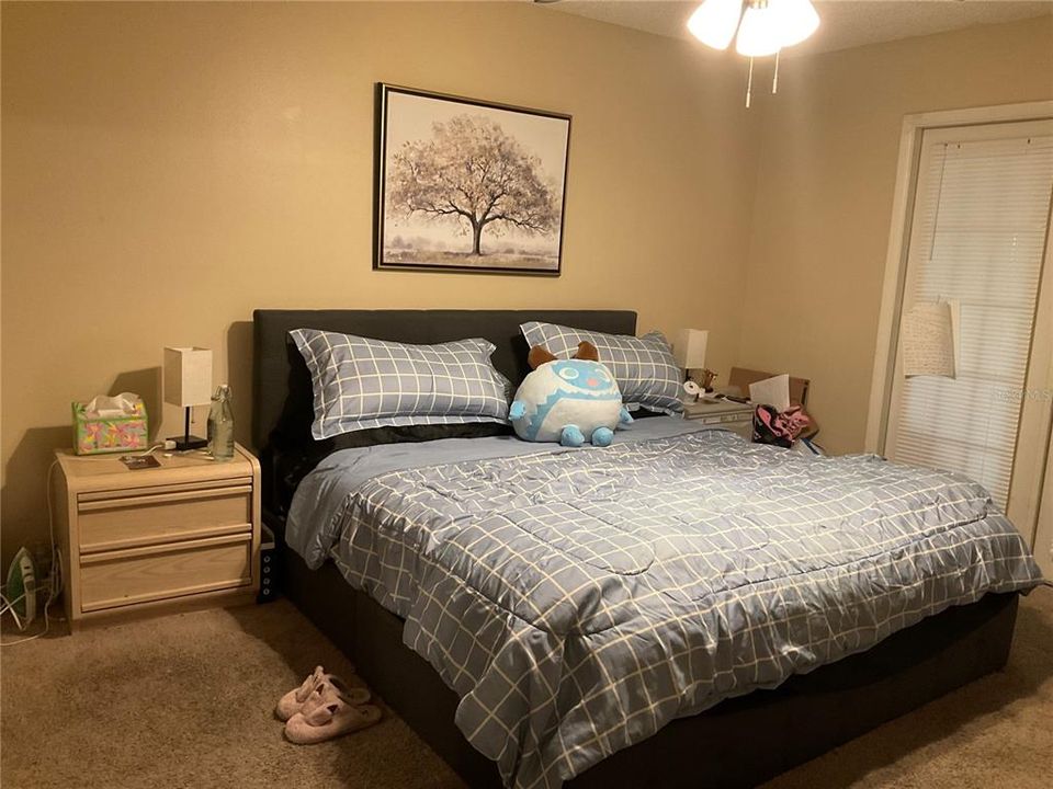 For Sale: $215,000 (2 beds, 2 baths, 1230 Square Feet)