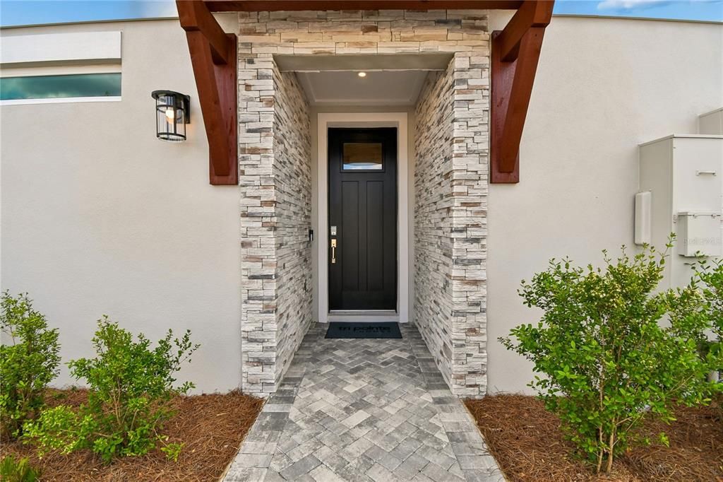 For Sale: $809,900 (3 beds, 3 baths, 2558 Square Feet)