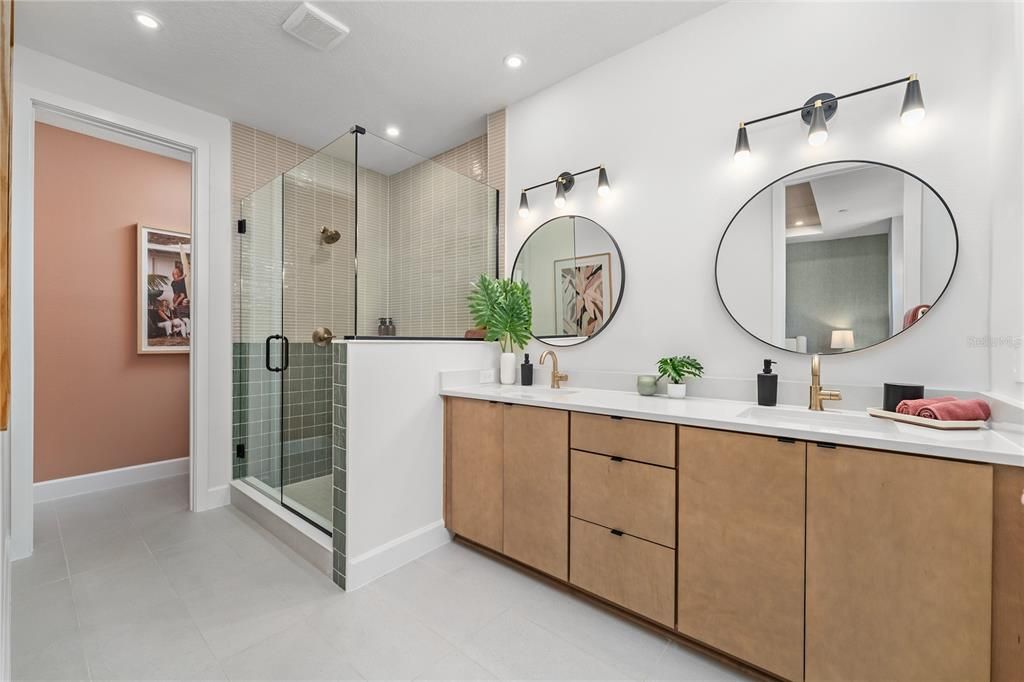 For Sale: $809,900 (3 beds, 3 baths, 2558 Square Feet)