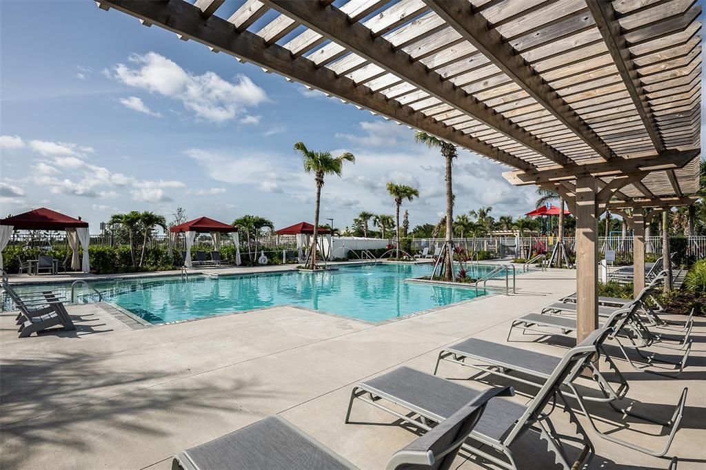 For Sale: $309,990 (2 beds, 2 baths, 1341 Square Feet)