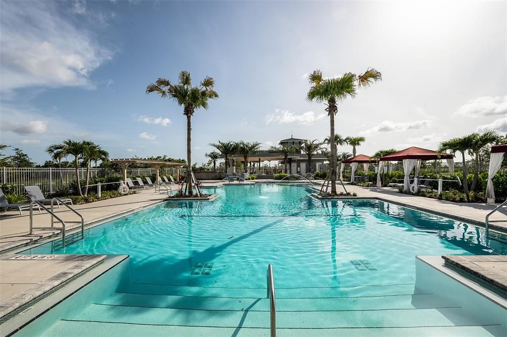 For Sale: $309,990 (2 beds, 2 baths, 1341 Square Feet)