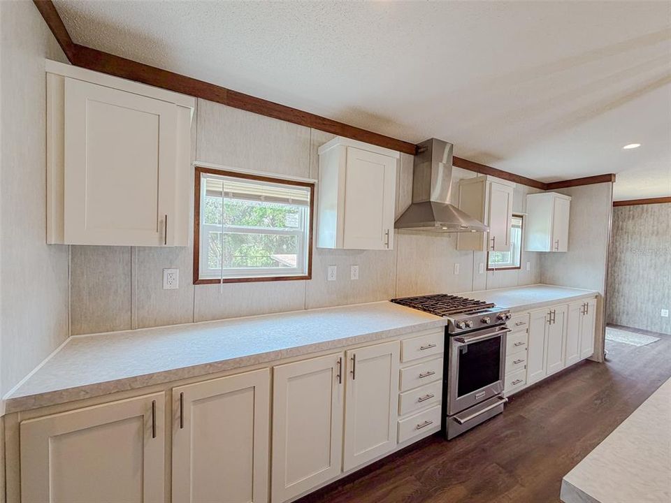 En Venta: $449,900 (3 camas, 2 baños, 1728 Pies cuadrados)