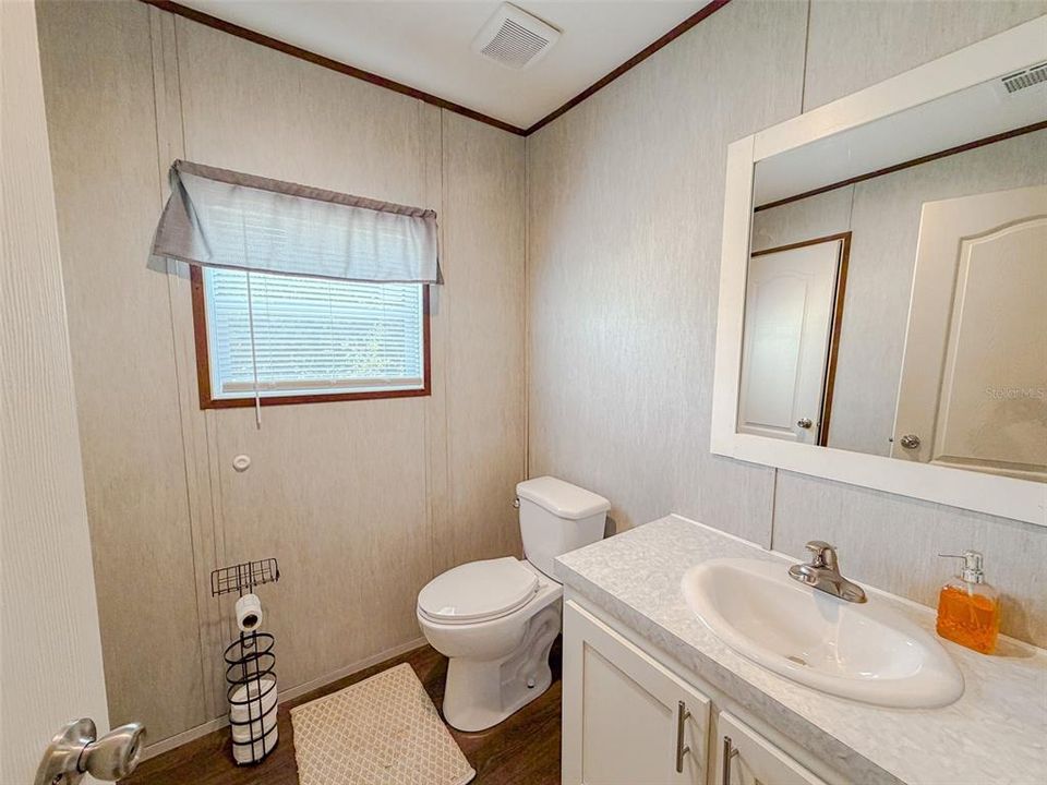 En Venta: $449,900 (3 camas, 2 baños, 1728 Pies cuadrados)