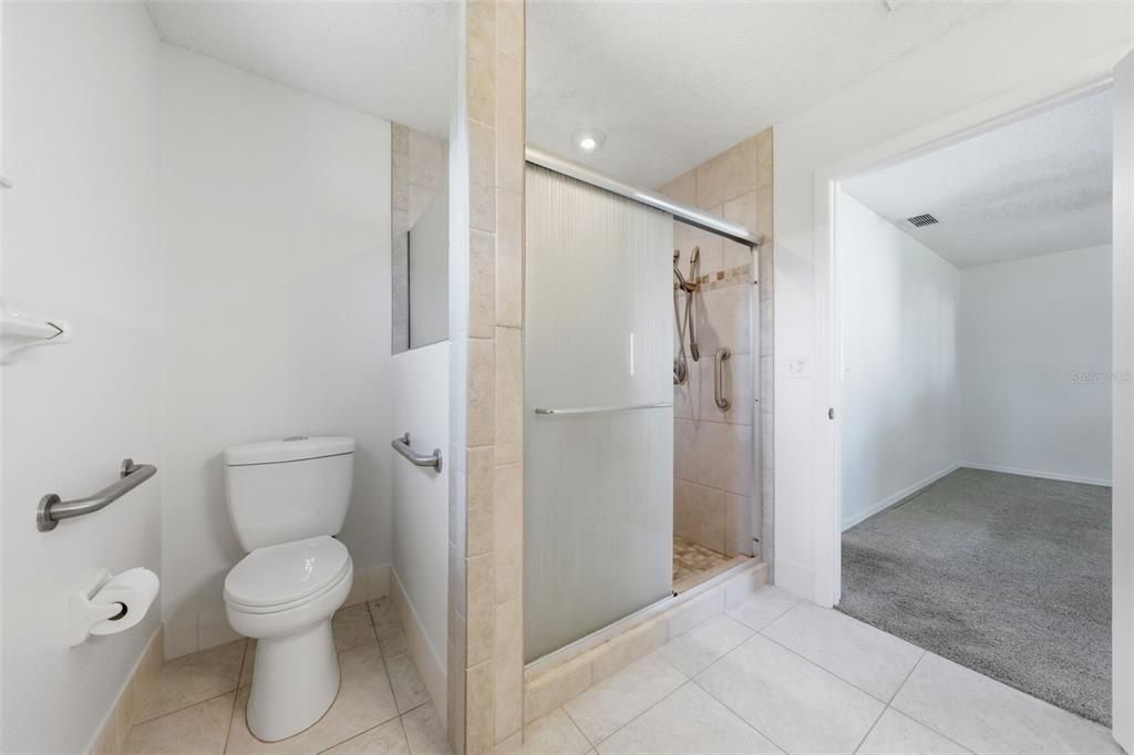 На продажу: $239,900 (3 спален, 2 ванн, 1450 Квадратных фут)