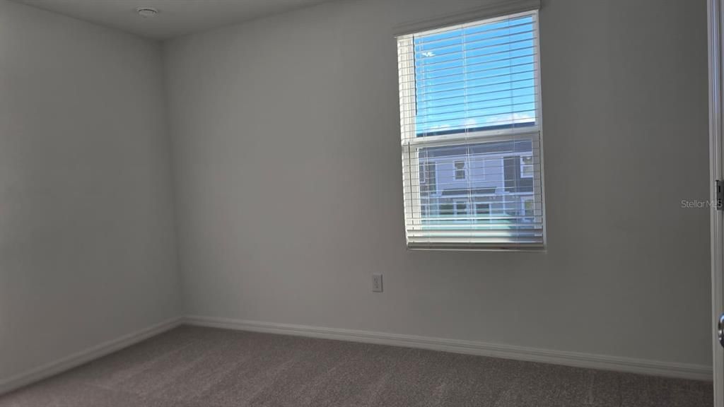 В аренду: $1,700 (2 спален, 2 ванн, 1180 Квадратных фут)