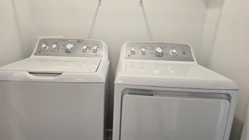 В аренду: $1,700 (2 спален, 2 ванн, 1180 Квадратных фут)