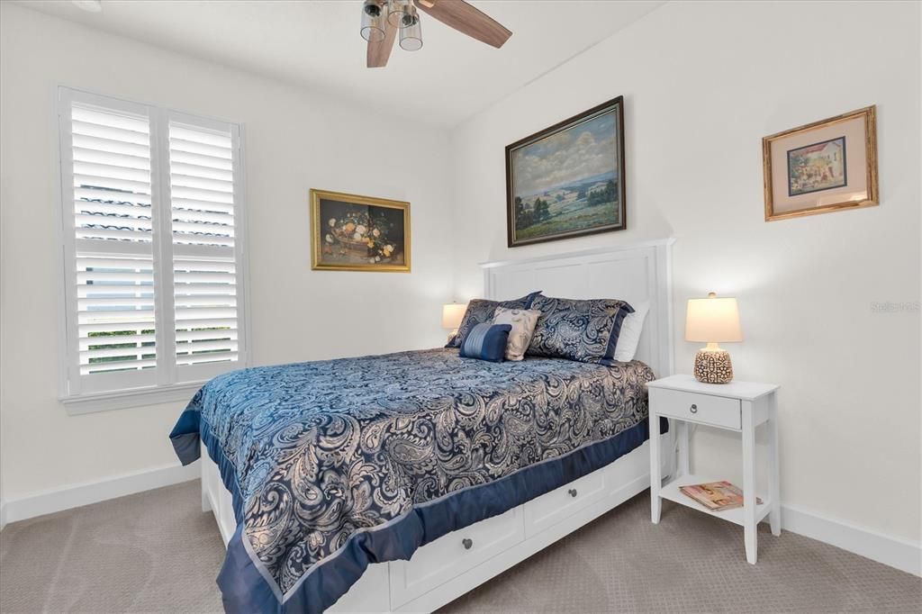En Venta: $649,900 (3 camas, 2 baños, 1931 Pies cuadrados)