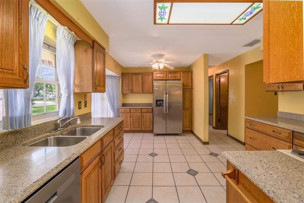 Active With Contract: $280,000 (3 beds, 2 baths, 1602 Square Feet)